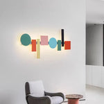 Geometric Totem LED Wall Light